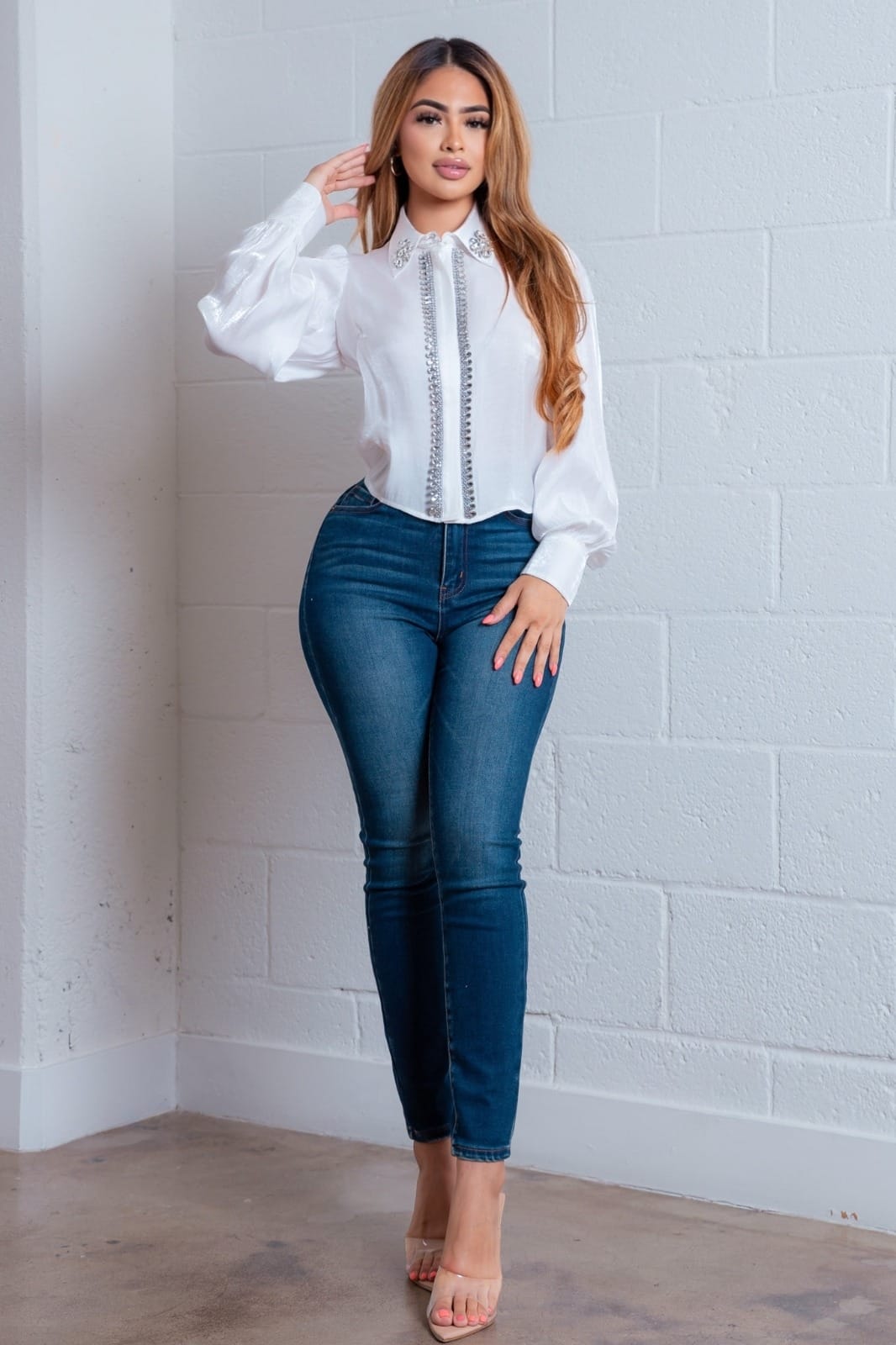 Blusa botonadura de piedras