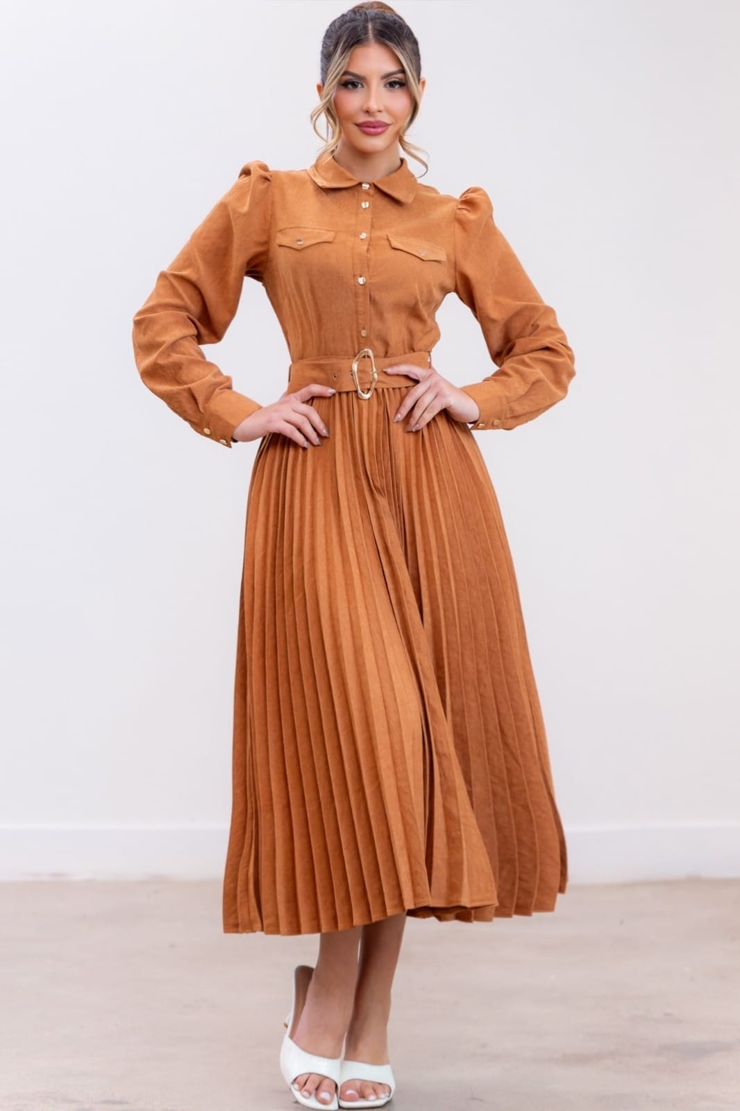 Vestido midi falda plisada