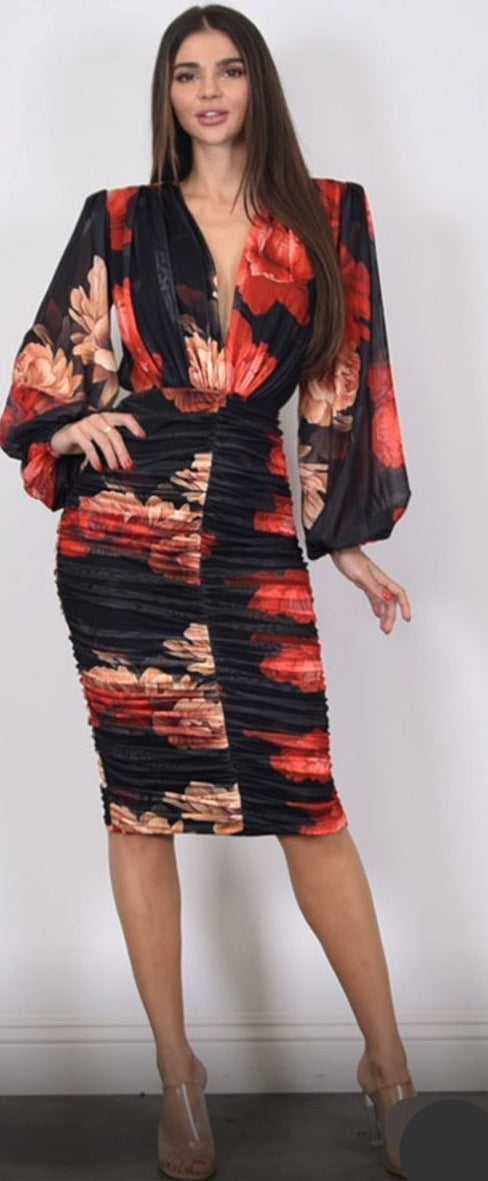 Vestido corto mesh manga larga floral