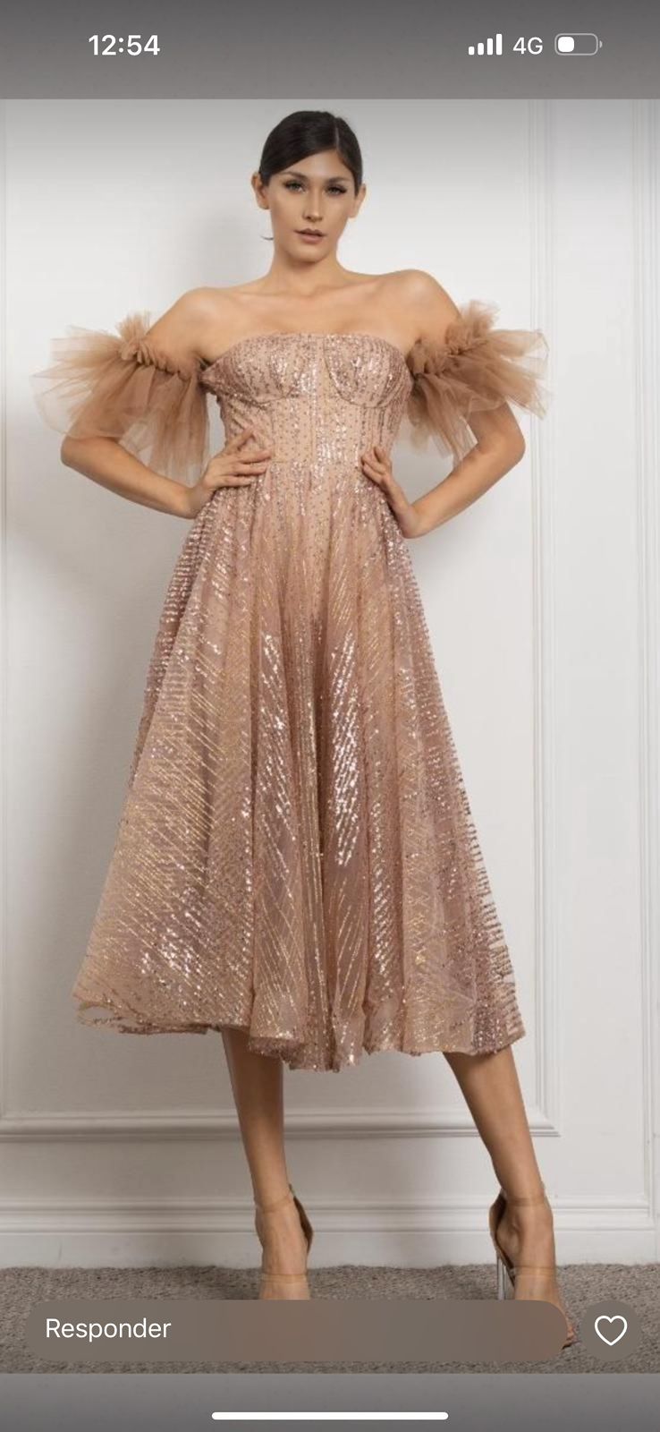 Vestido midi brillos strapless