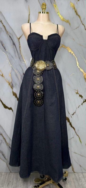 Vestido de mezclilla con cinto