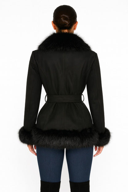 Abrigo gamuza borde peluche