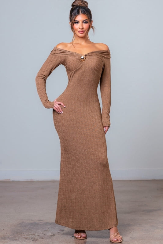 Vestido largo hombros descubiertos