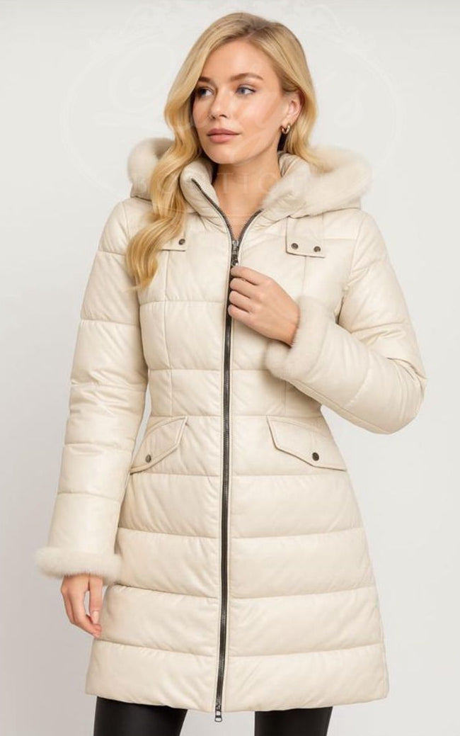 Chamarra borde peluche