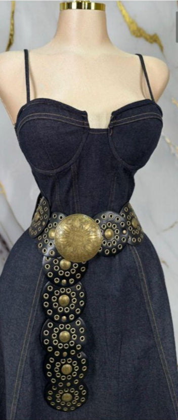Vestido de mezclilla con cinto