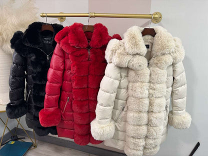 Chamarra capitonada peluche al borde