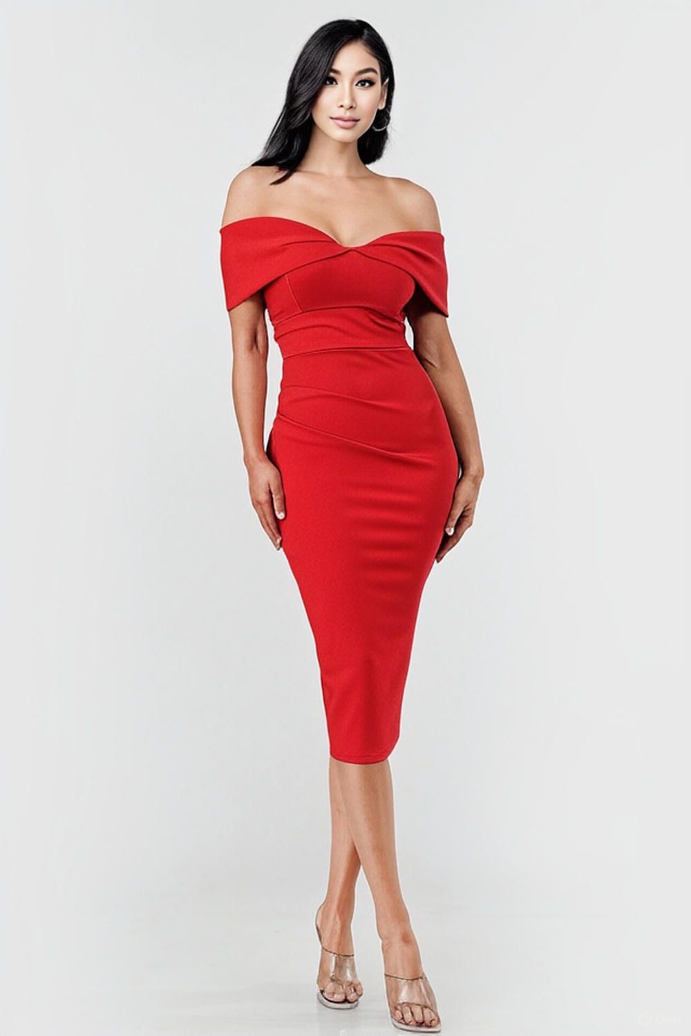 Vestido midi estrapless manga caida