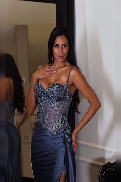 Vestido de gala satinado corsé con aplicaciones y tirantes - vista 2